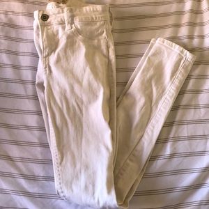 White Hollister Super Skinny Jeans